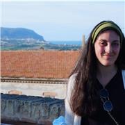 studentessa universitaria in scienze chimiche offre ripetizioni di chimica